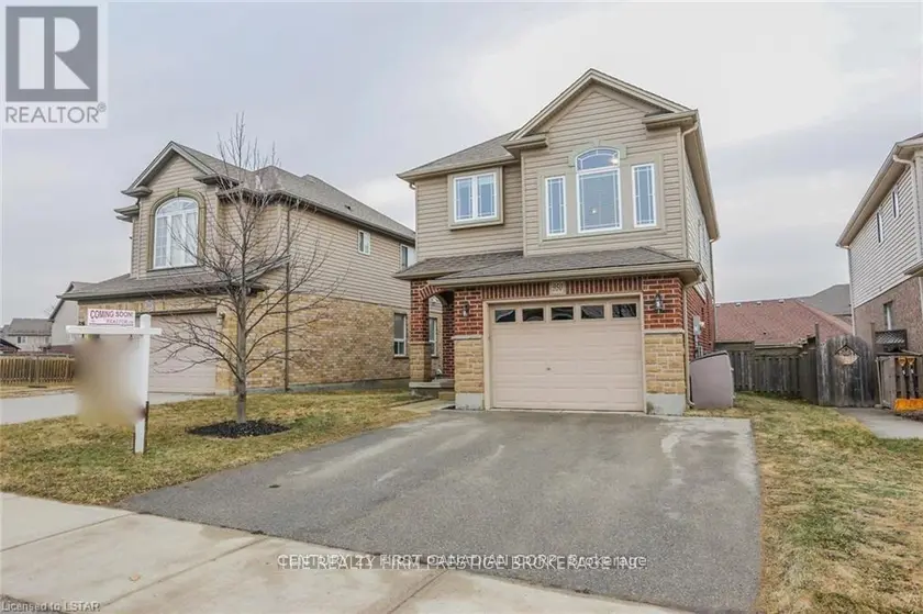 Detached at UPPER - 950 OAKCROSSING ROAD, London