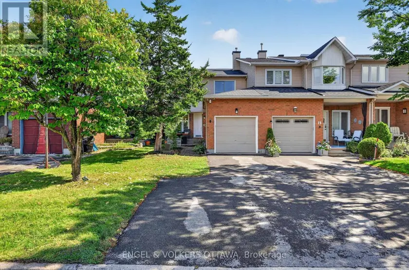 Townhouse at 9 STREAMWOOD LANE, Ottawa