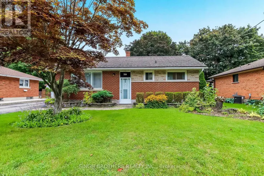 Detached at 316 WILLOWGROVE CRESCENT, Woodstock