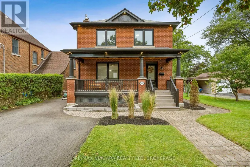 Detached at 157 AQUEDUCT STREET, Welland