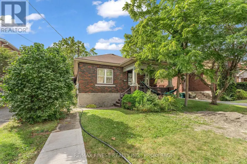 Detached at 236 COLLINGWOOD STREET, Kingston