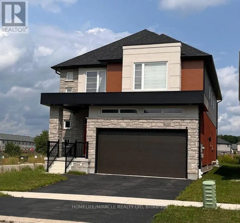 Detached at 158 SAVANNAH RIDGE DRIVE, Brant