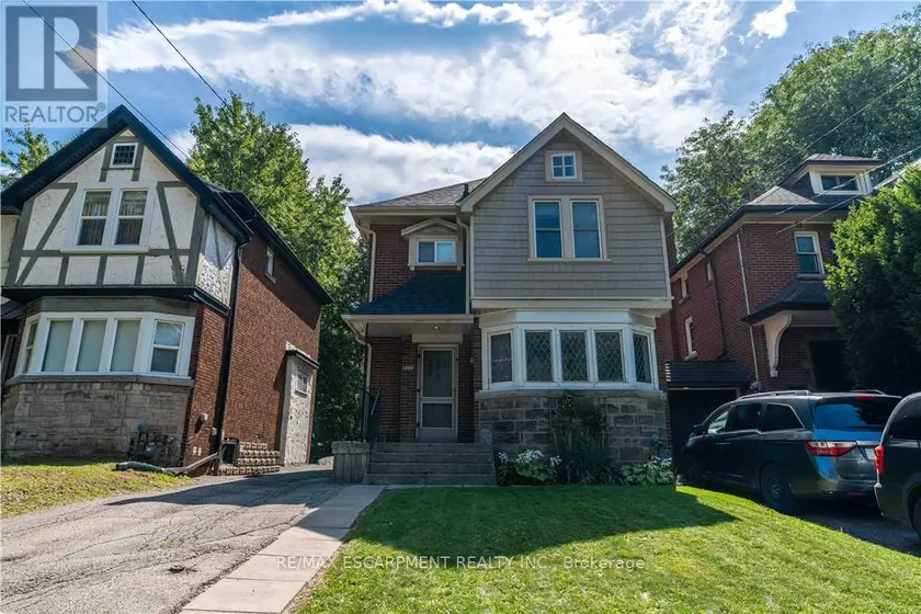 Detached at 1257 KING STREET W, Hamilton