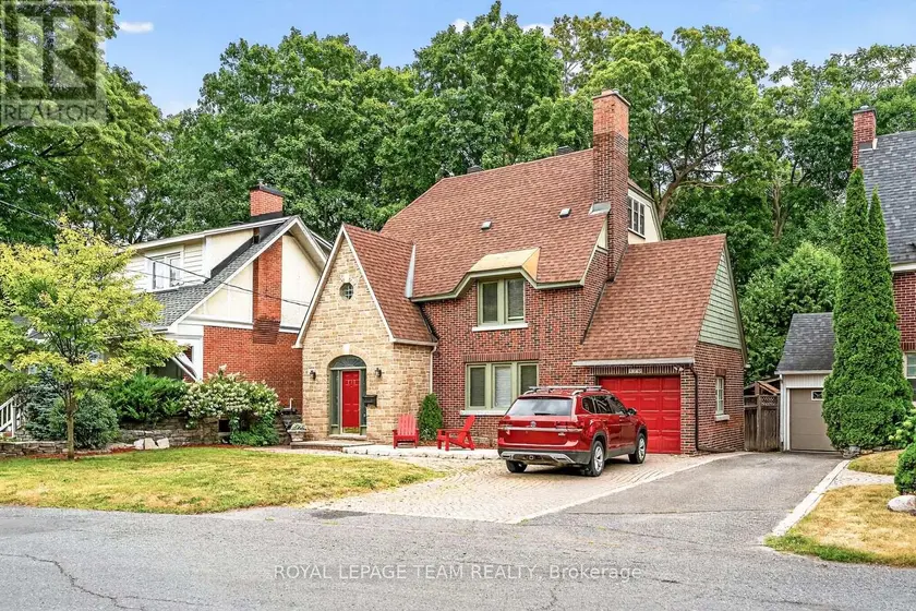 Detached at 170 ACACIA AVENUE, Ottawa