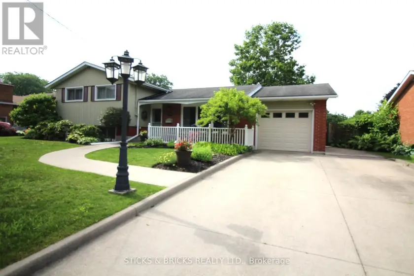 Detached at 6762 CHERRYGROVE ROAD, Niagara Falls
