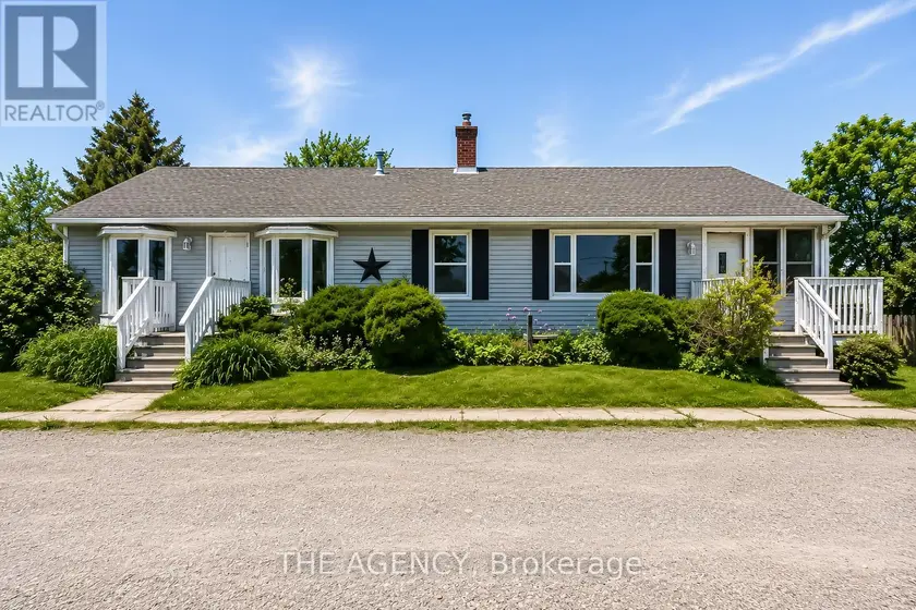 Detached at 2696 HIGHWAY 6, Hamilton