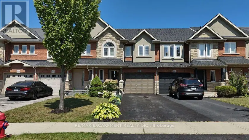 Townhouse at 336 PINEHILL DRIVE, Hamilton