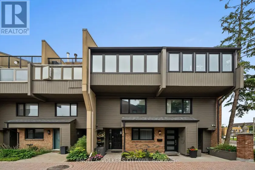 Townhouse at 6 - 290 CATHCART STREET, Ottawa