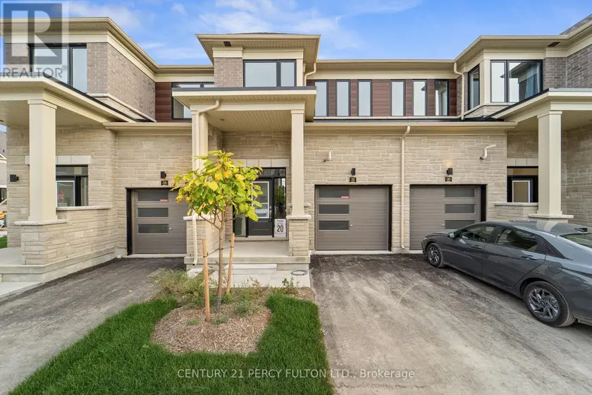 Townhouse at 32 INGLE WAY, Kawartha Lakes