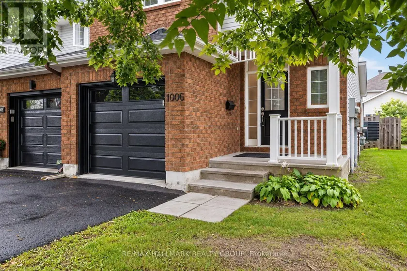 Townhouse at 1006 MARKWICK CRESCENT, Ottawa