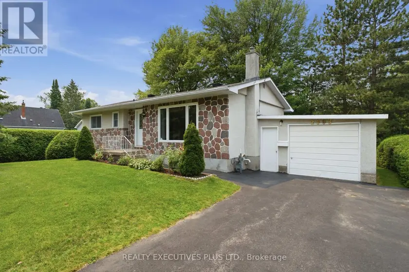 Detached at 2593 CLEROUX CRESCENT, Ottawa