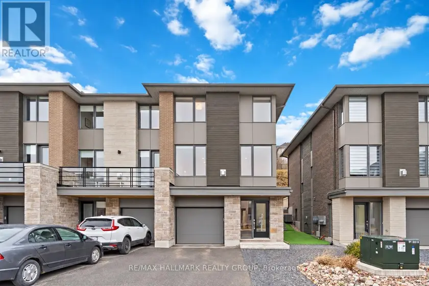 Townhouse at 167 BOUNDSTONE WAY, Ottawa