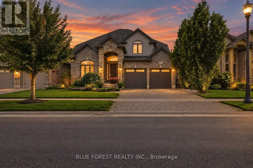 Detached at 1609 BLACKWELL BOULEVARD, London North