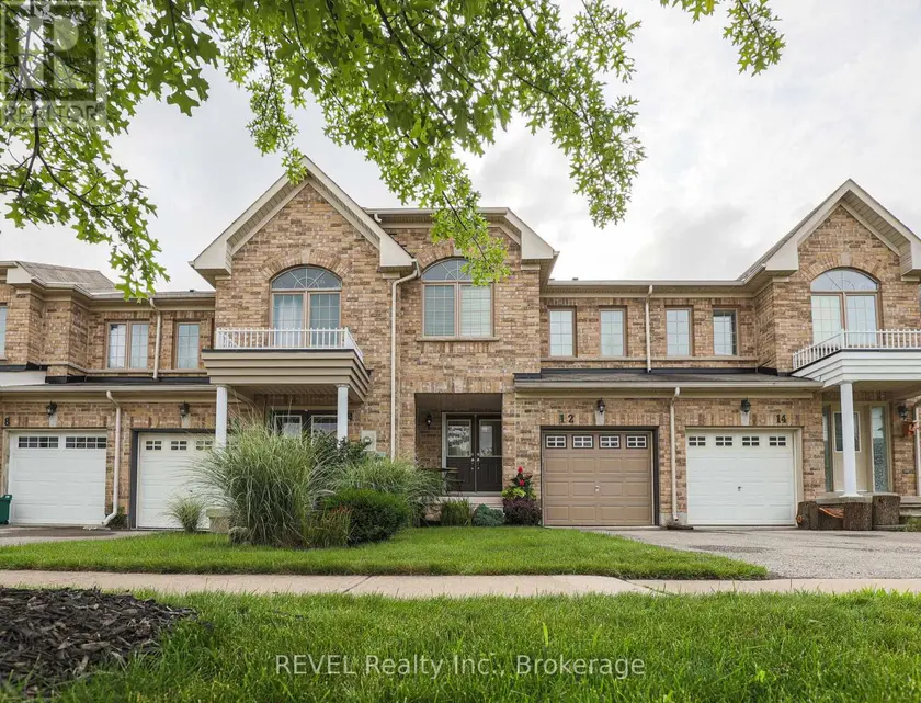 Townhouse at 12 COLONEL LYALL STREET, St. Catharines