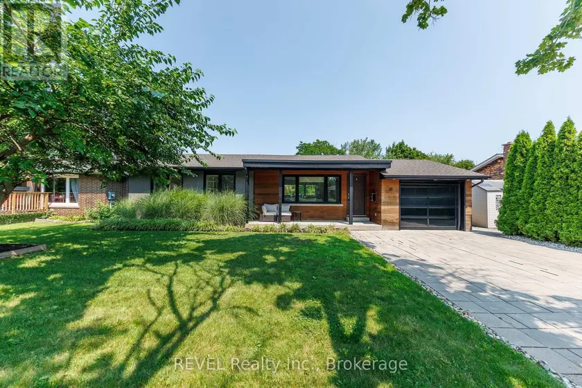 Detached at 38 BRIARSDALE DRIVE, St. Catharines