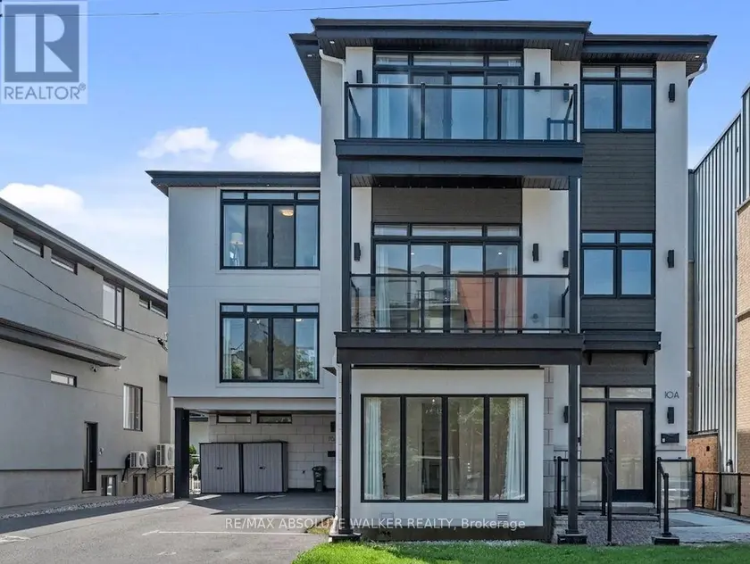 Townhouse at A - 10 CHAPLEAU AVENUE, Ottawa