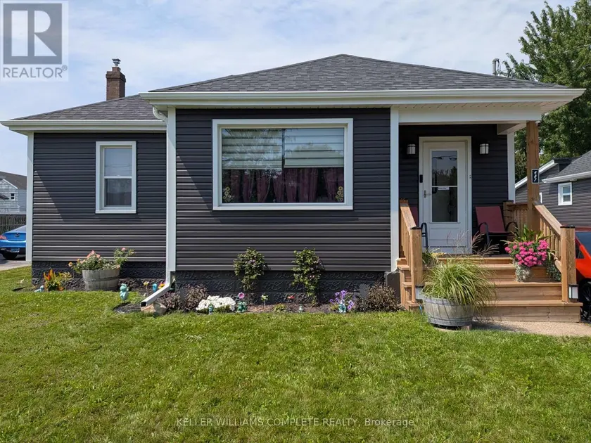 Detached at 487 SCHOLFIELD AVENUE N, Welland