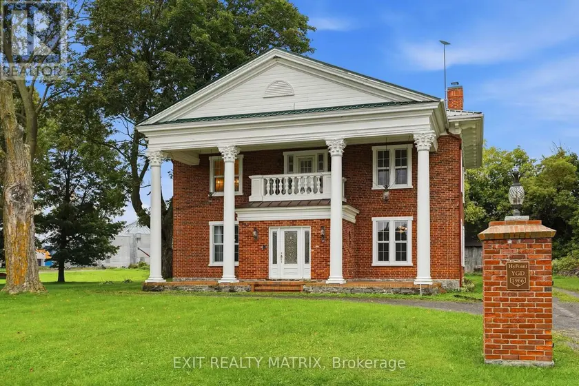 Detached at 1966 CASSBURN ROAD, Champlain