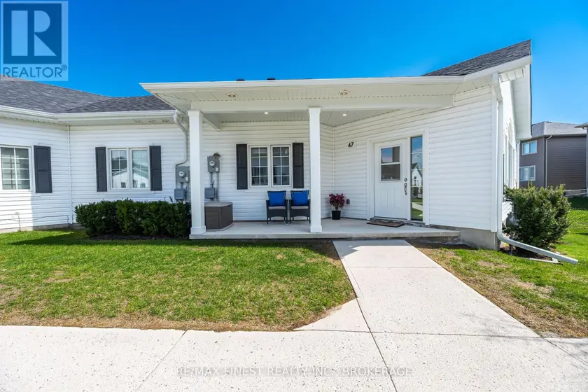 Townhouse at 47 LOWRY PLACE, Loyalist