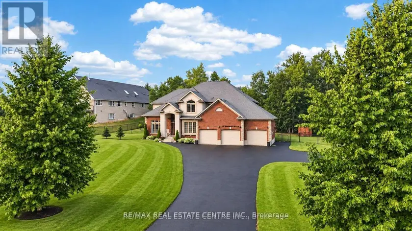 Detached at 24 BROOKHAVEN CRESCENT, East Garafraxa