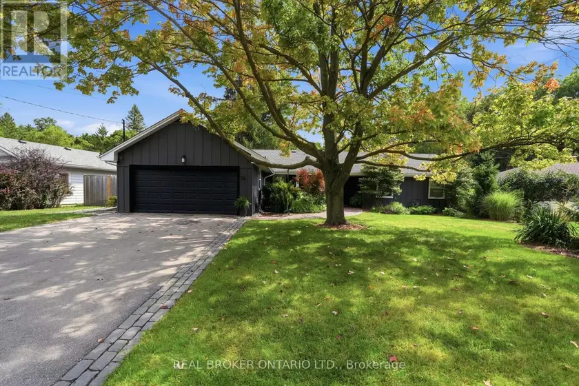Detached at 54 MAYFAIR AVENUE, Hamilton