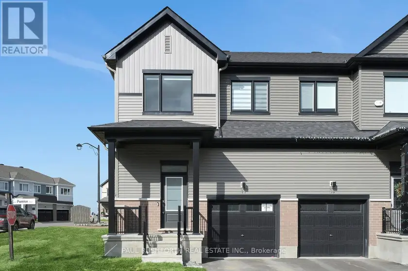 Townhouse at 11 PUMICE PLACE, Ottawa