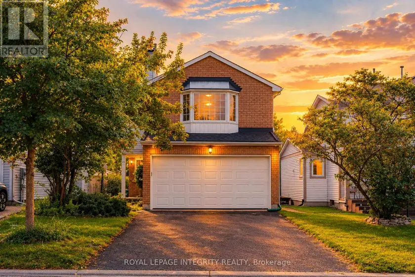 Detached at 25 SPRINGWATER DRIVE, Ottawa