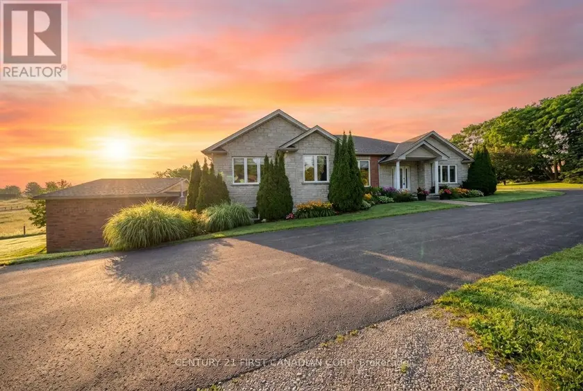 Detached at 270 MCGILL ROAD, Brant