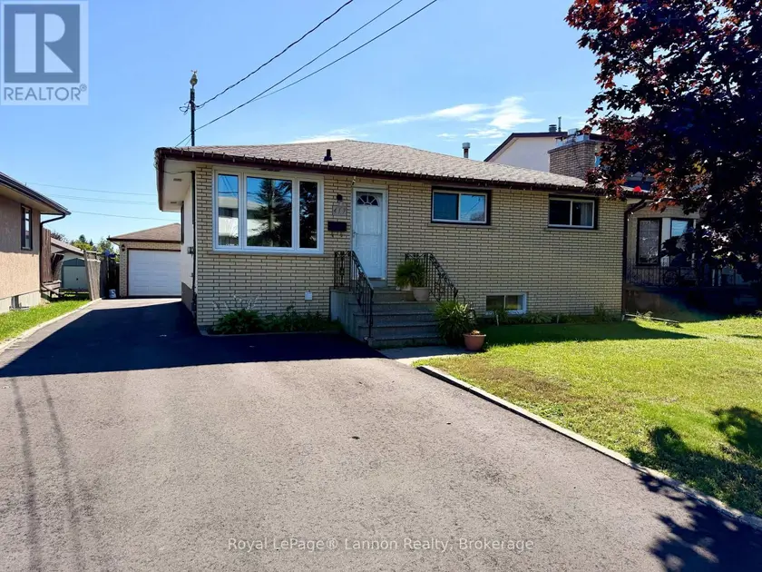 Detached at 417 STRAND AVENUE, Thunder Bay
