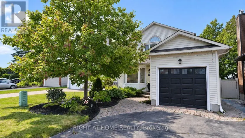 Detached at 672 FARMBROOK CRESCENT, Ottawa