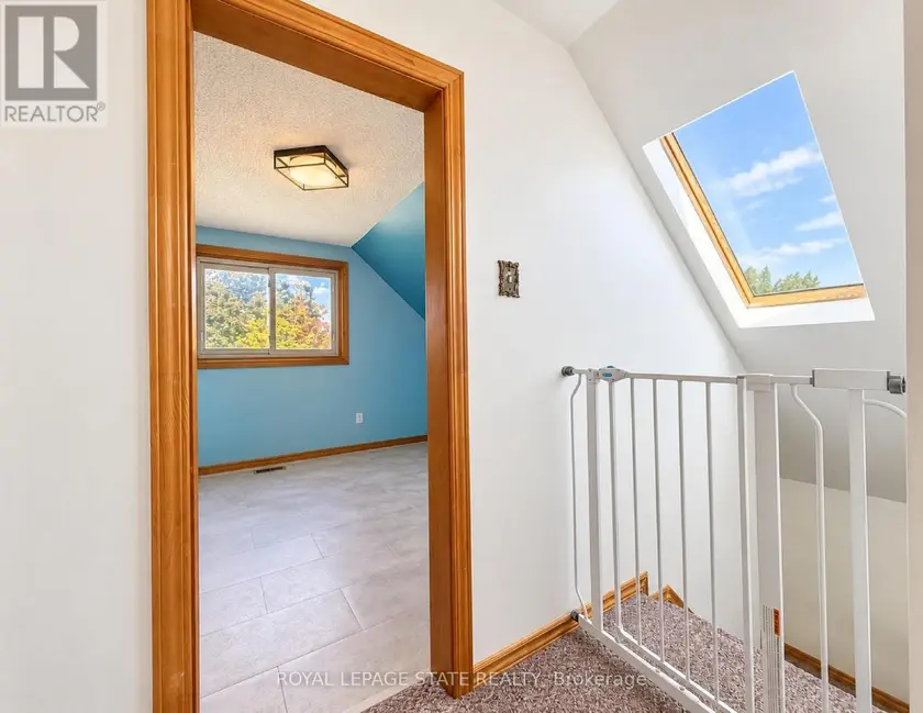 Detached at 660 BURGESS AVENUE, Hamilton