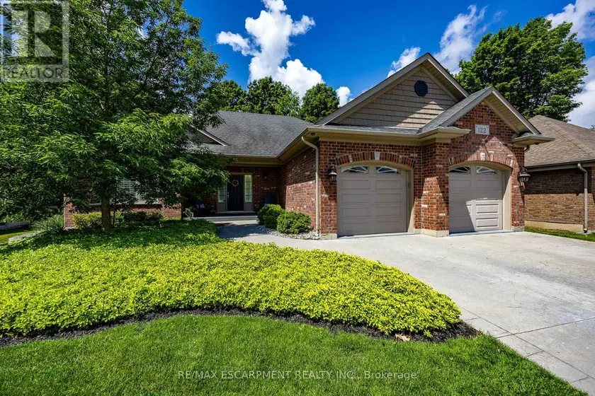 Detached at 122 DON JON BOULEVARD, Norfolk