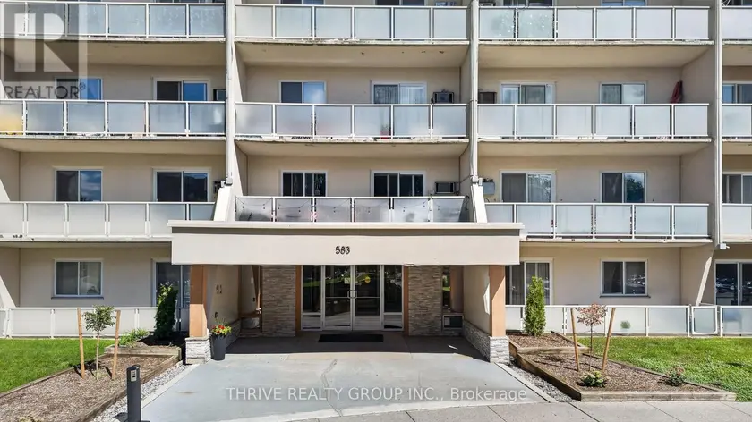 Apartment at 109 - 583 MORNINGTON AVENUE, London