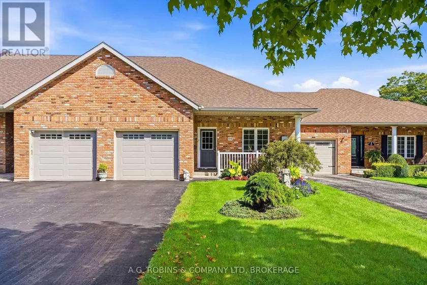 Townhouse at 98 MAPLE STREET, Port Colborne