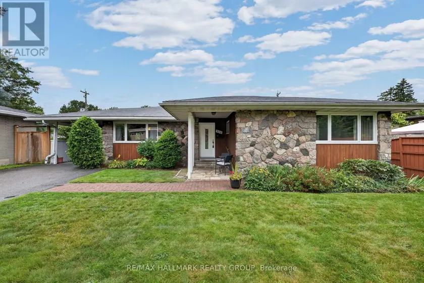 Detached at 936 PARKHURST BOULEVARD, Ottawa
