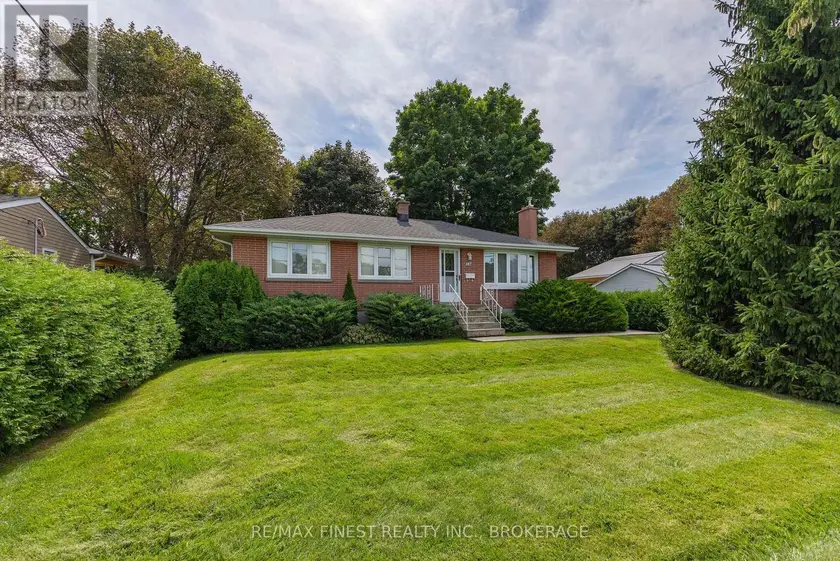 Detached at 721 FRONT ROAD, Kingston