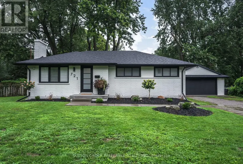 Detached at 721 INVERNESS AVENUE, London North
