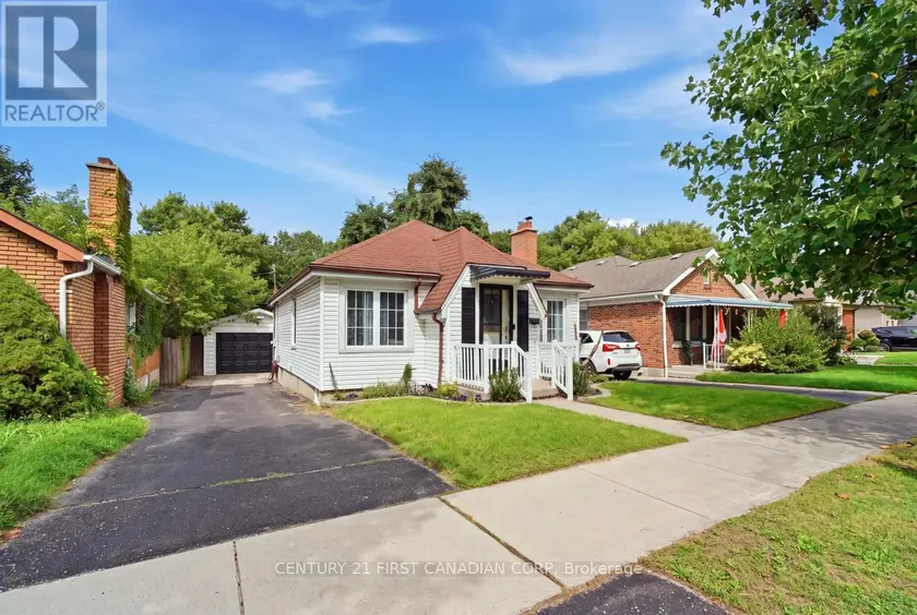 Detached at 1324 LANGMUIR AVENUE, London East