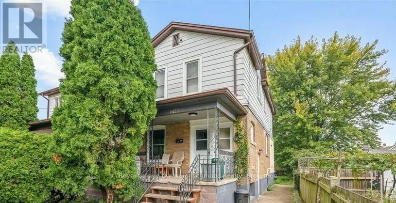 Multiplex at UNIT 2 - 5749 SUMMER STREET, Niagara Falls