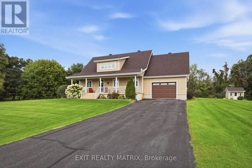 Detached at 8 RAVARY STREET, Champlain