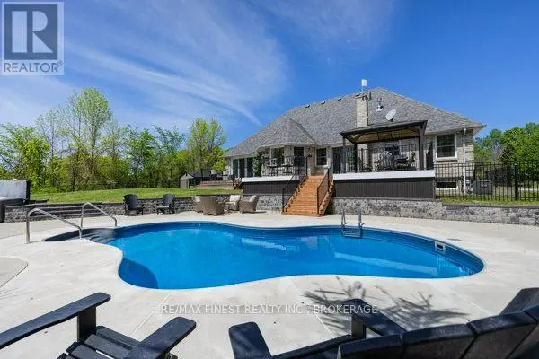 Detached at 1747 HITCHCOCK DRIVE, Frontenac