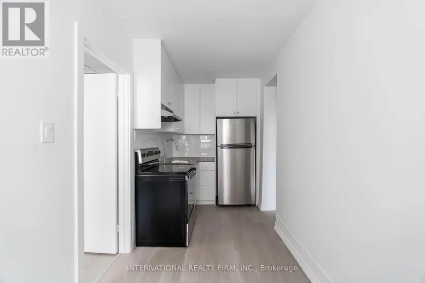 Multiplex at 4 - 217 HAMILTON ROAD, London