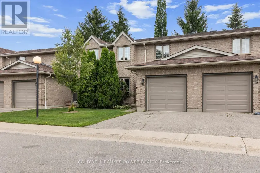 Townhouse at 17 - 340 AMBLESIDE DRIVE, London North