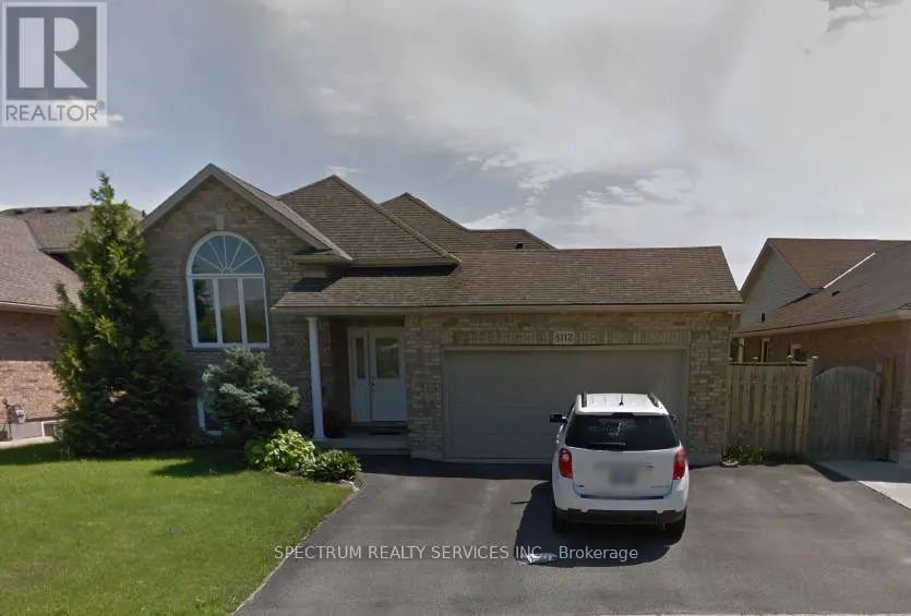 Detached at 8112 BEAVER GLEN DRIVE, Niagara Falls