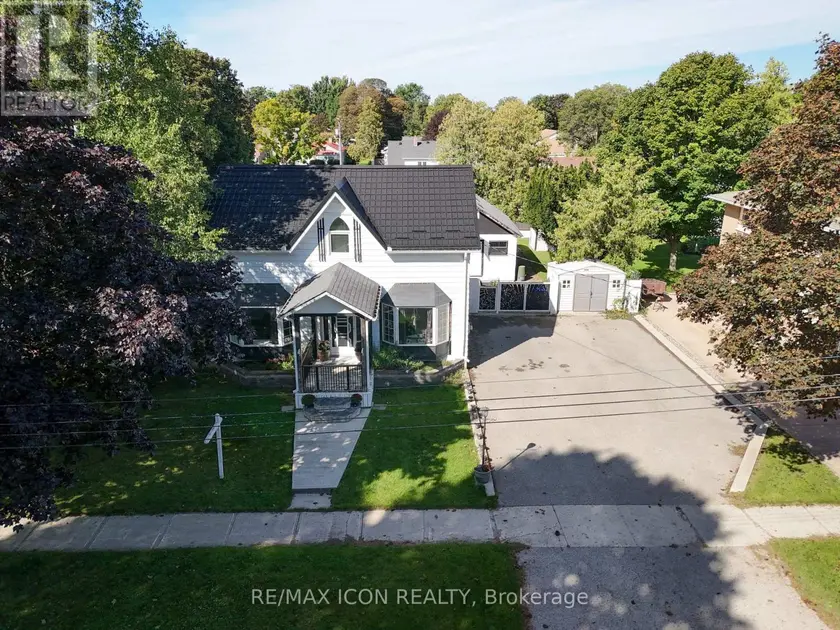 Detached at 196 CAMERON STREET, Goderich)