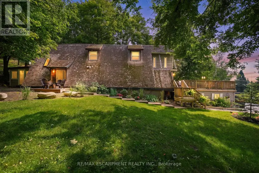 Detached at 1073 CEDAR BEACH ROAD, Bracebridge
