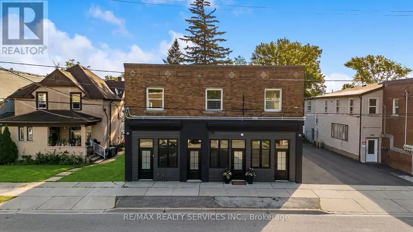 Apartment at 5 - 260 KING STREET, Welland