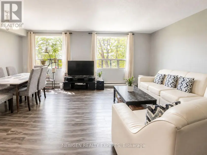 Apartment at 405 - 18 HOLBORN COURT, Kitchener