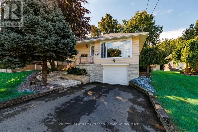 Detached at 466 SUGARLOAF STREET, Port Colborne