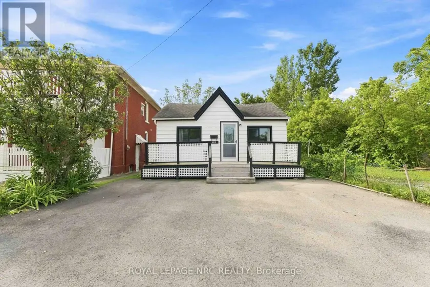 Detached at 4610 BRIDGE STREET, Niagara Falls
